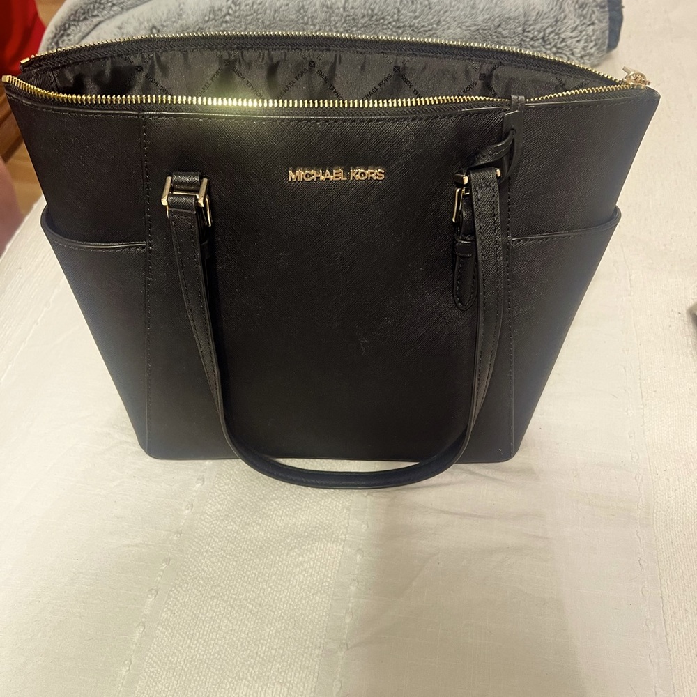 Black Michael Kors purse. NWOT